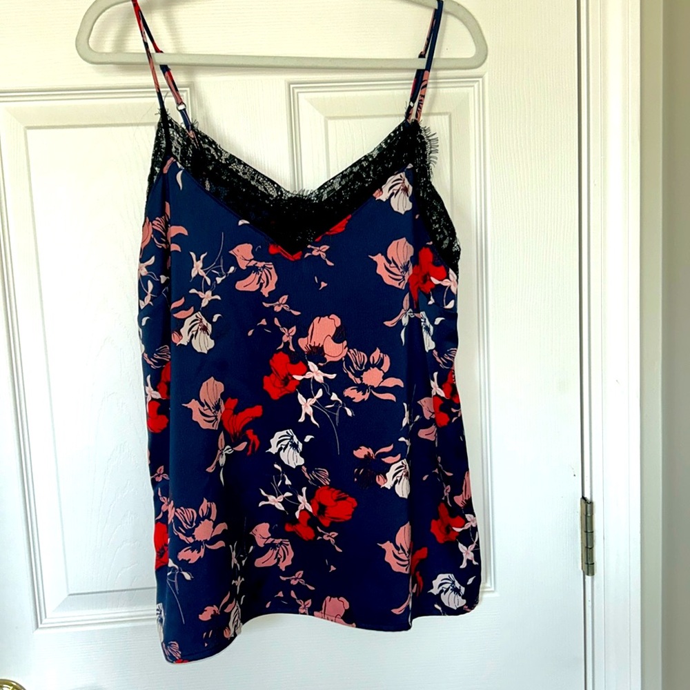 Halogen lace trim tank